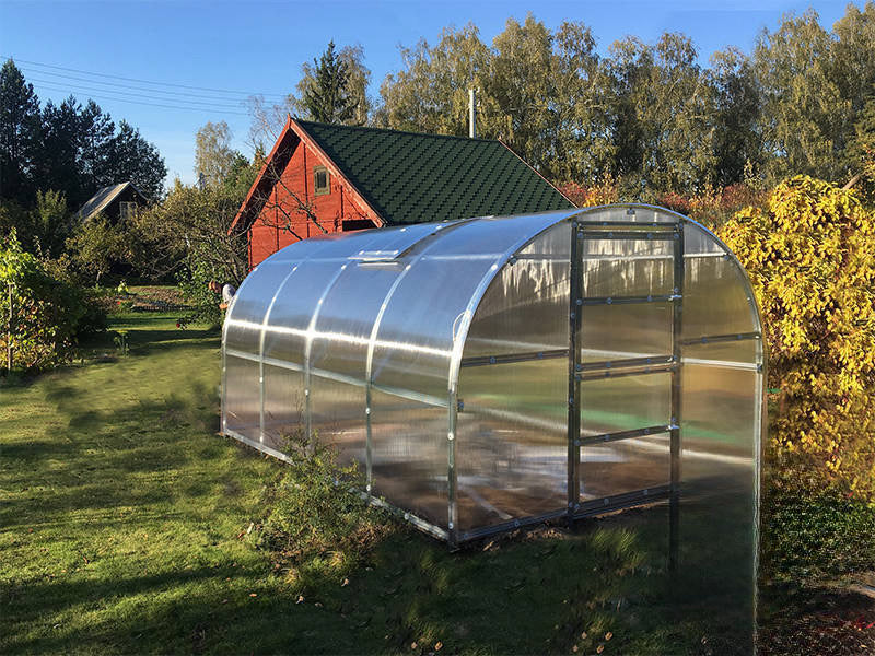 Staklenik polikarbonatni TITAN Arch 280, 18m², 3x6m, Srebrna