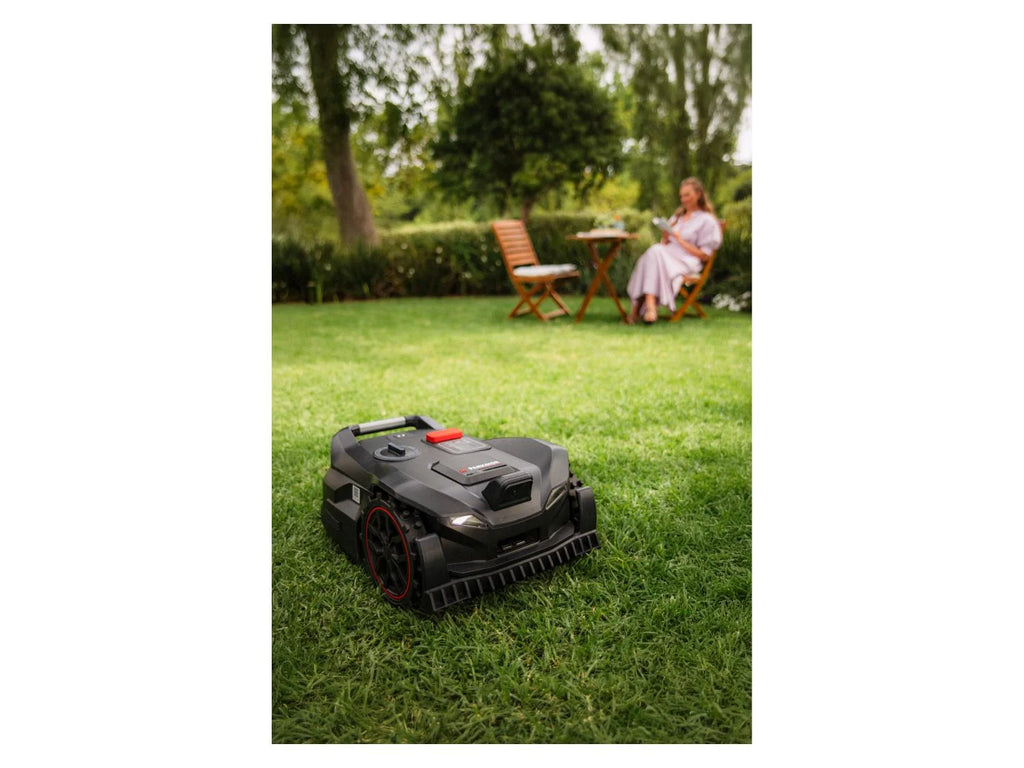 PARKSIDE PERFORMANCE Baterijska robotska kosilica »PPAMR 1250 A1«, do 1250 m² s baterijom, stanicom za punjenje i nadzorom kamerom bez granične žice
